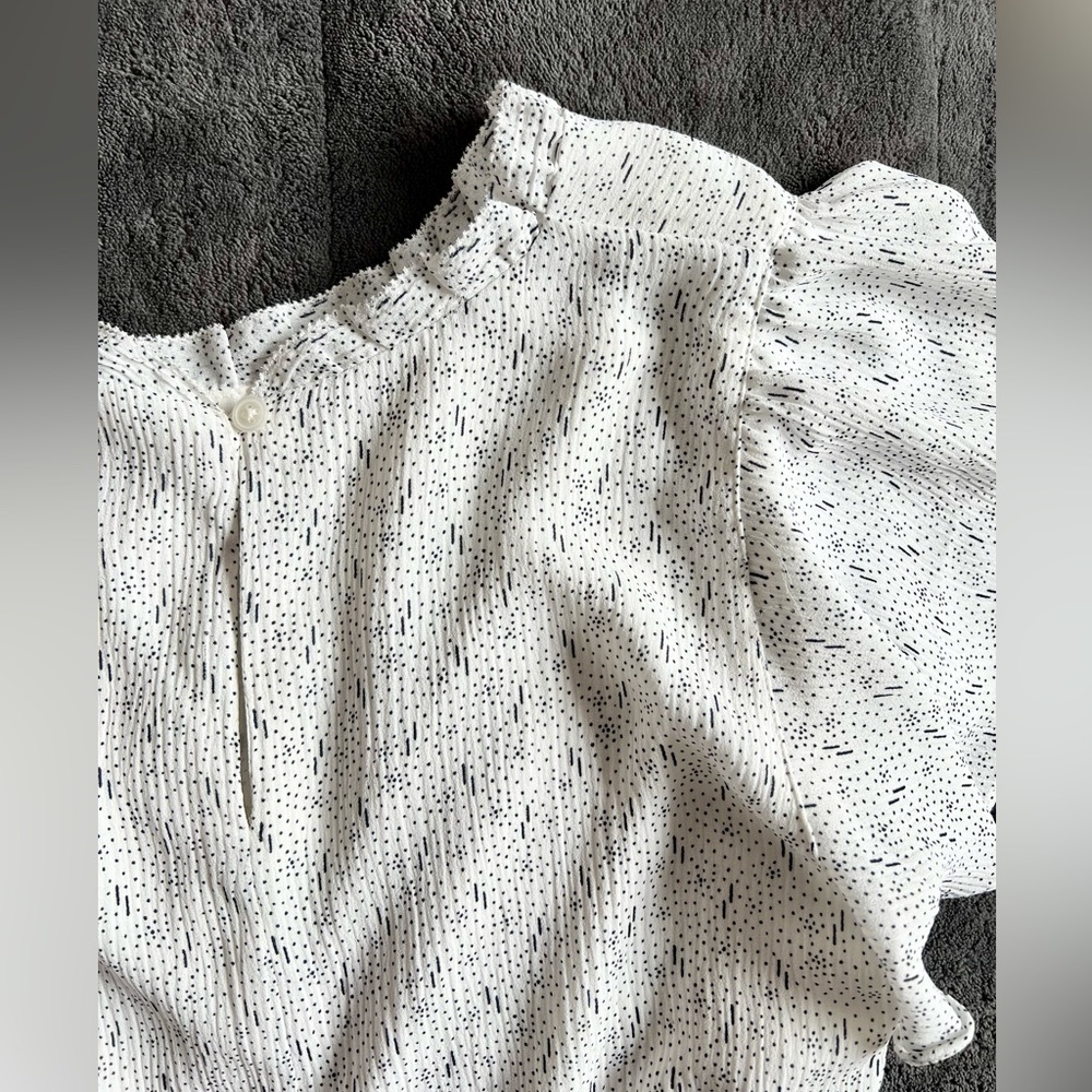 LOFT blouse - Picture 7 of 7